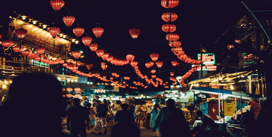 Dinh Cau Night Market